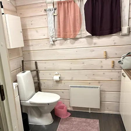 Villa Private Lakefront Log In Lapland With Sauna *