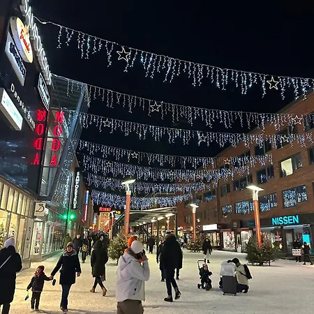 Villa Private Lakefront Log In Lapland With Sauna *